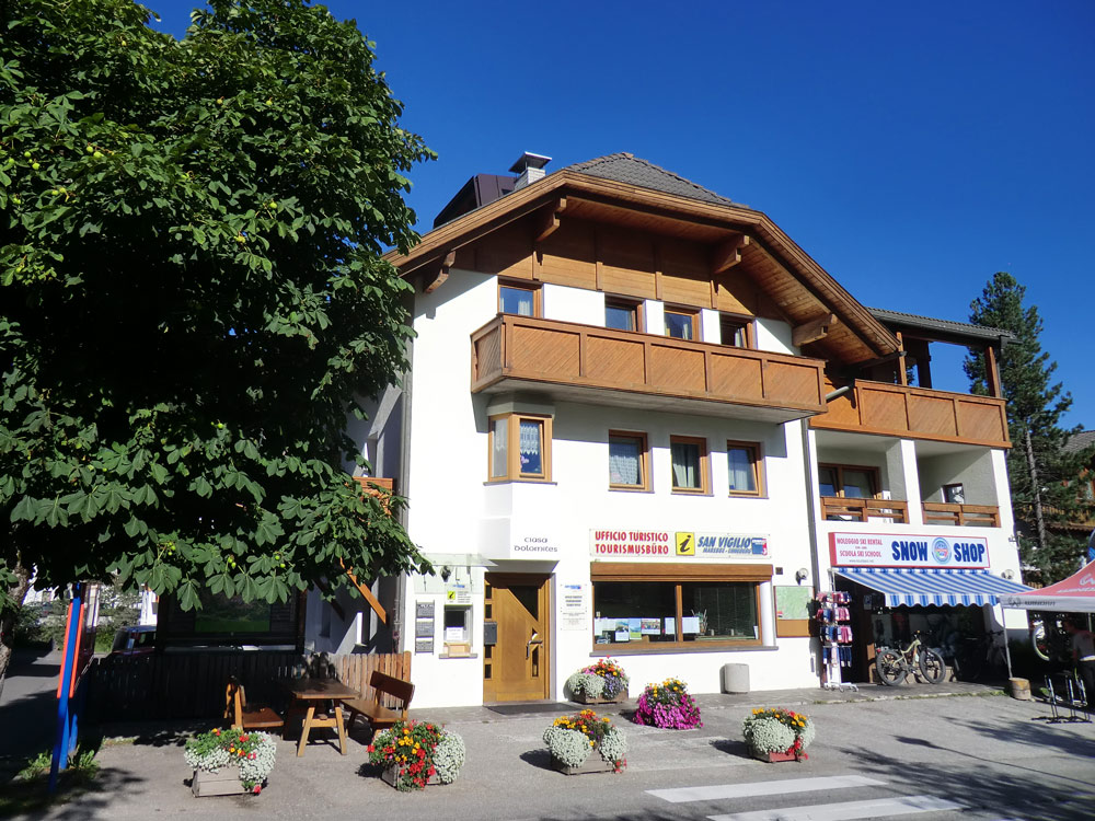 Ciasa Dolomites Sommer